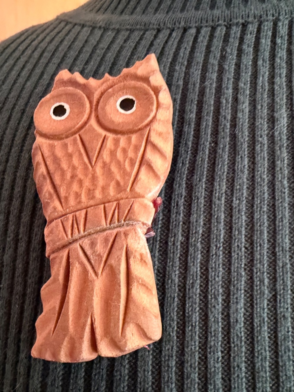 Vintage Carve Wood Brooch